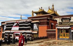 Tashihunpo Monastery